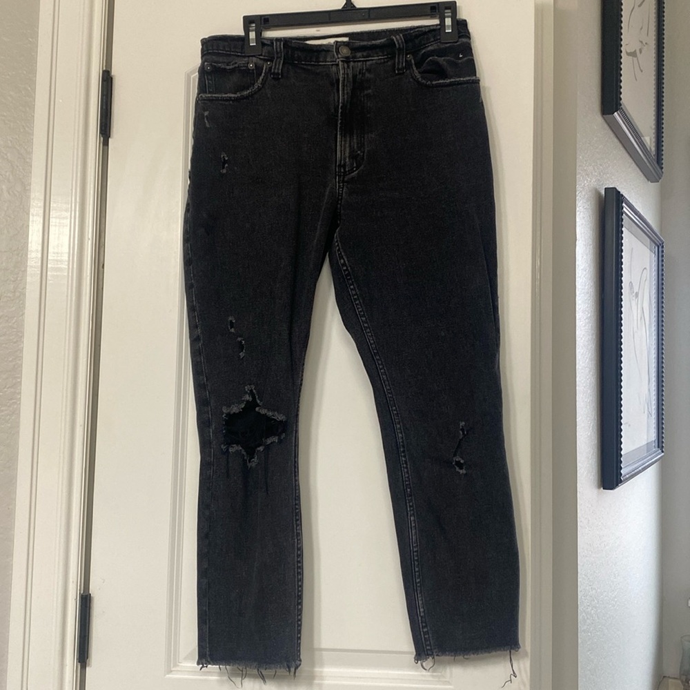 Abercrombie & Fitch women’s Skinny High rise Jeans 
Size 27/4 Short